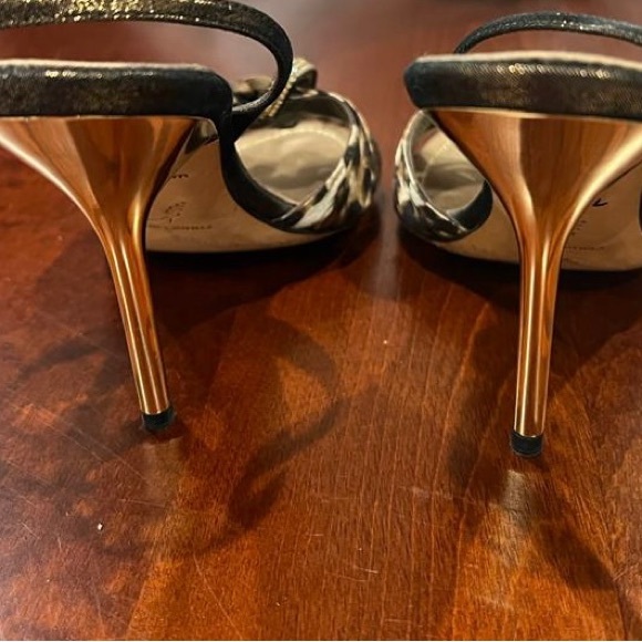 Authentic Rene Coavilla Shoes - Picture 7 of 11